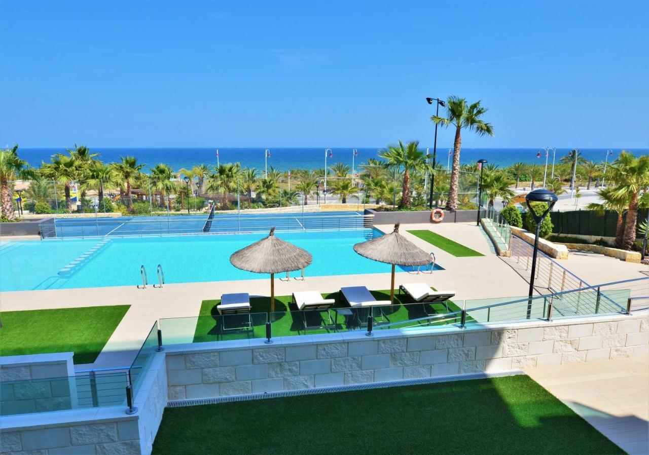 Beachfront Luxury Apartments By Nras Ареналес-дель-Соль Экстерьер фото